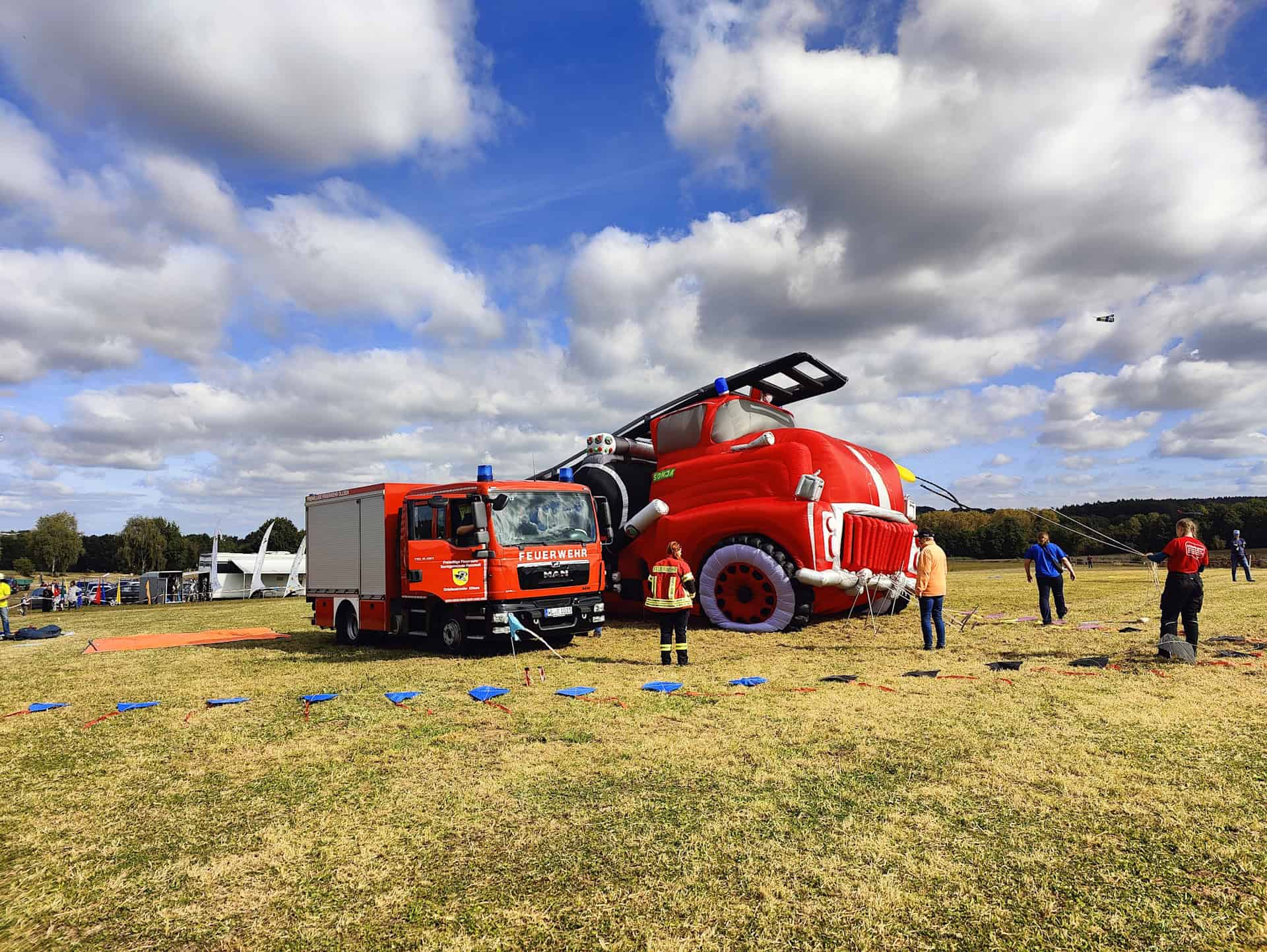 Die Feuerwehr Ollsen auf dem Drachenfest