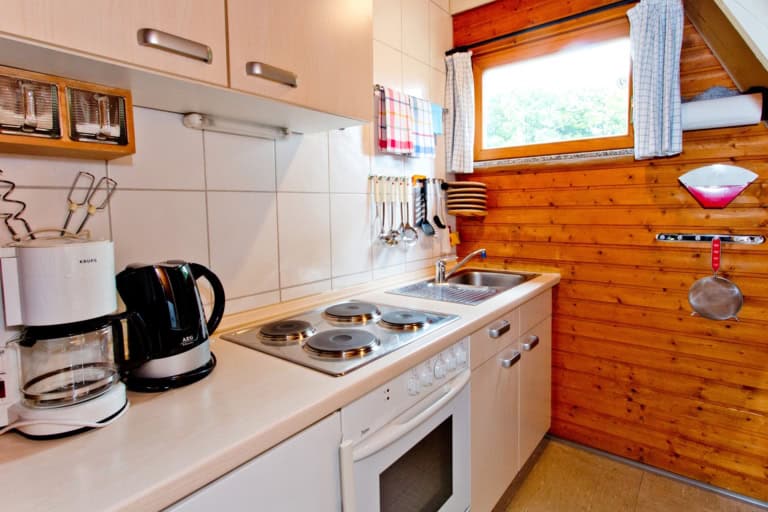 Funktionell ausgestattete Küche Blick in die gut ausgestattete Küche in den Ferienhäusern auf Hof Drewes