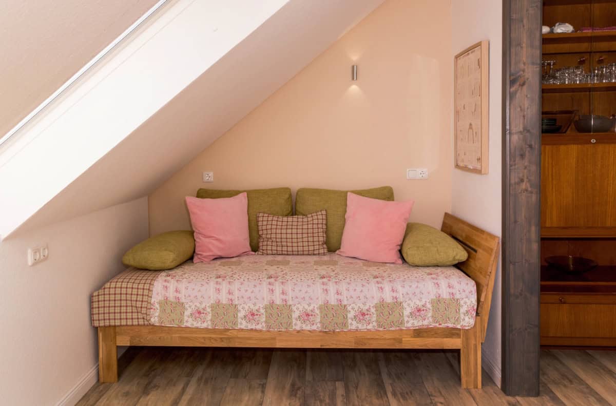 Küchensofa der Ferienwohnung Marie auf dem Ferienhof Drewes in Ollsen in der Lüneburger Heide