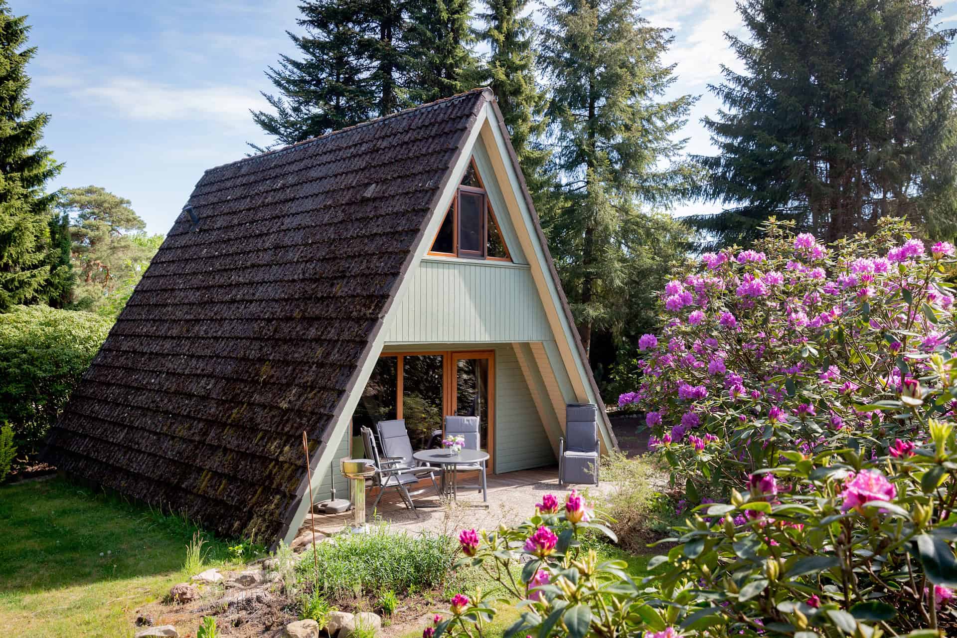 Südterrasse von Ferienhaus 1 auf Ferienhof Drewes, Ollsen: Nurdachhaus für 4 Personen (3***)